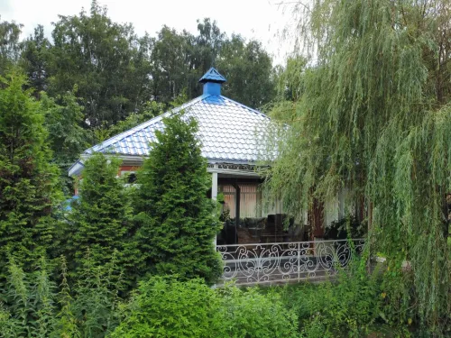 Дом 670 м² на участке 50 сот.