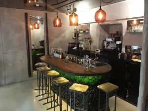Площадка Undercover Bar