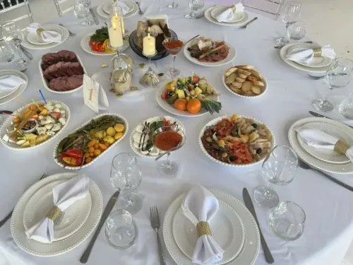 РЕСТОРАН "АЛЕКСАНДРОПОЛЬ"