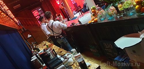 снять бар для проведения дня рождения Москва